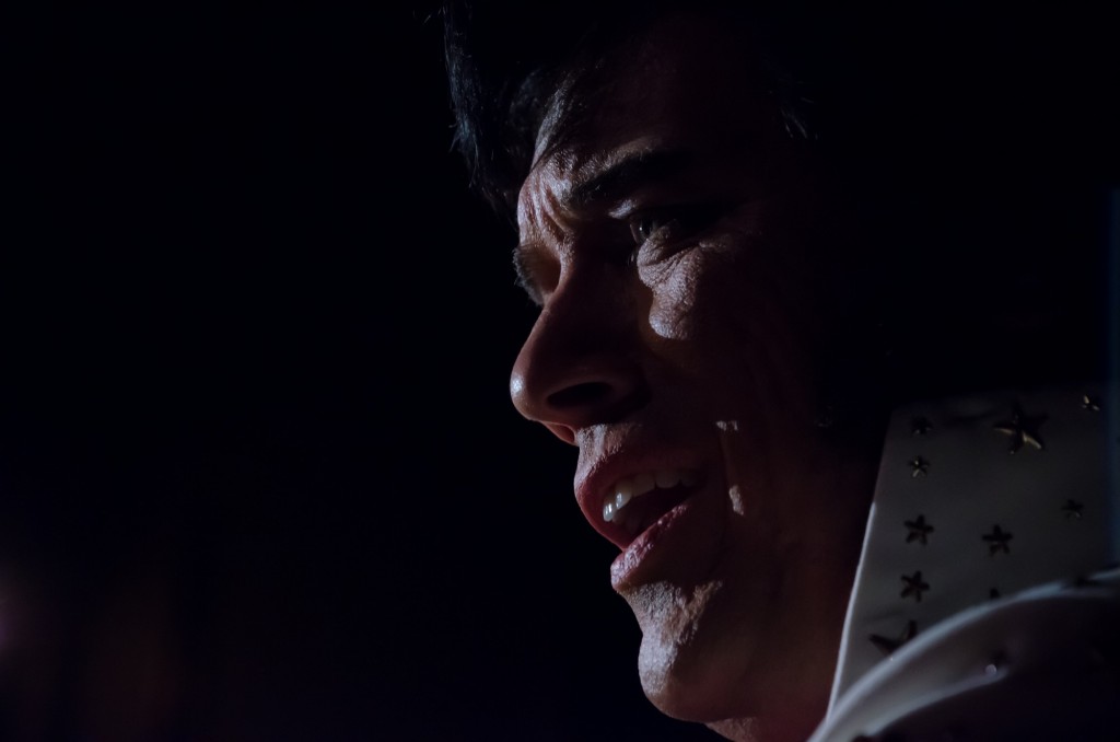 Elvis-TheLegendContinues-005
