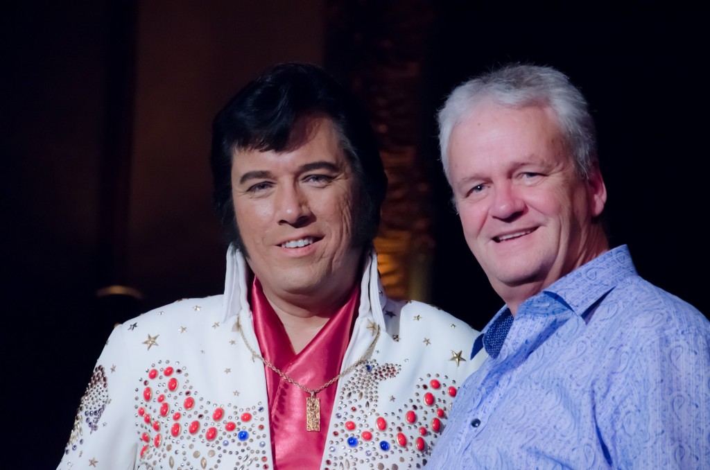 Elvis-TheLegendContinues-007