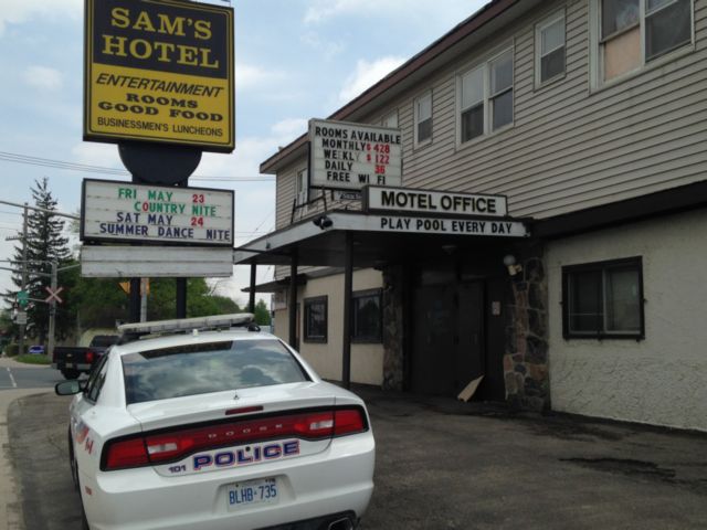 sams-wallaceburg-may-2014-incident-2