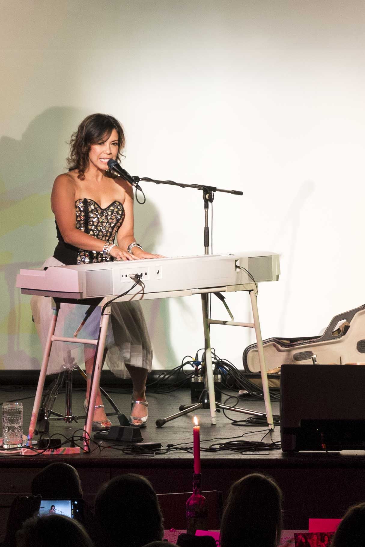 Emm Gryner - 108