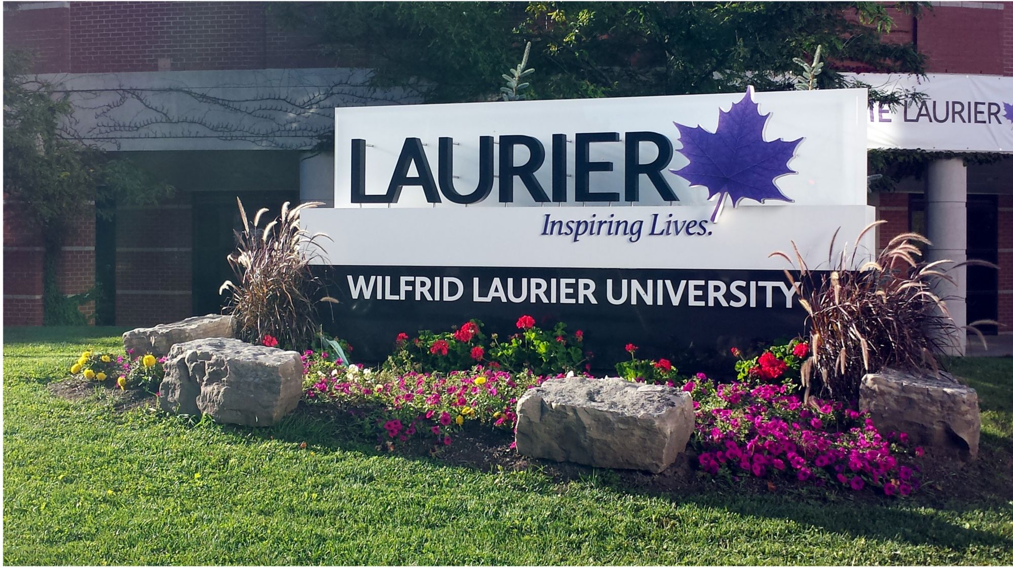 WLU_2014_Sign