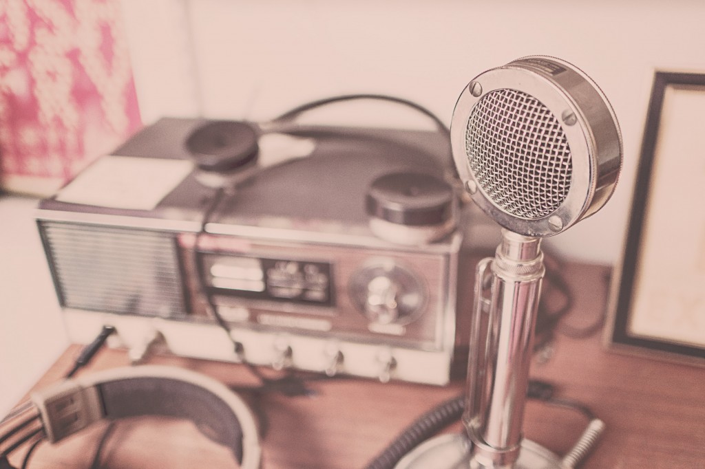 radio-mic-microphone