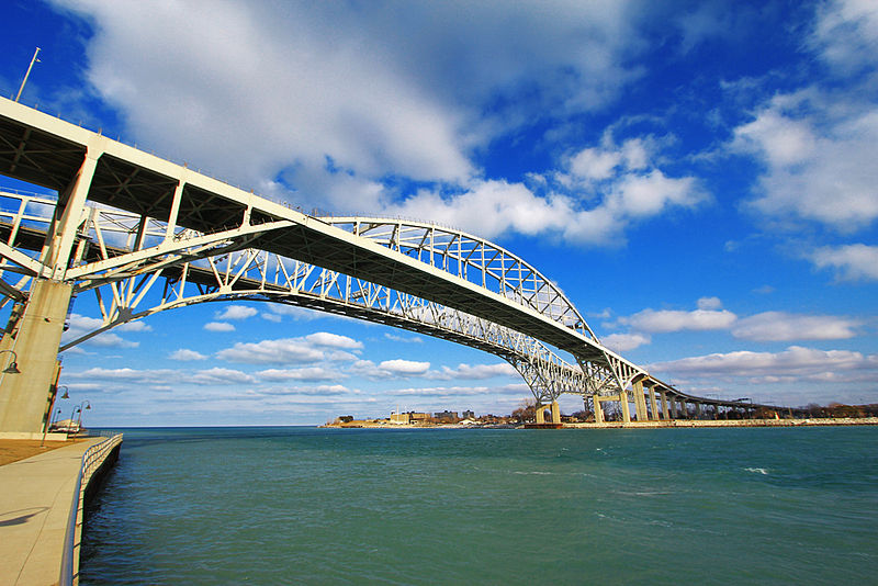 Search continues to locate Blue Water Bridge jumper