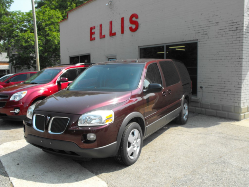 2008 Montana SV6 Ext at Ellis Motors in Dresden!