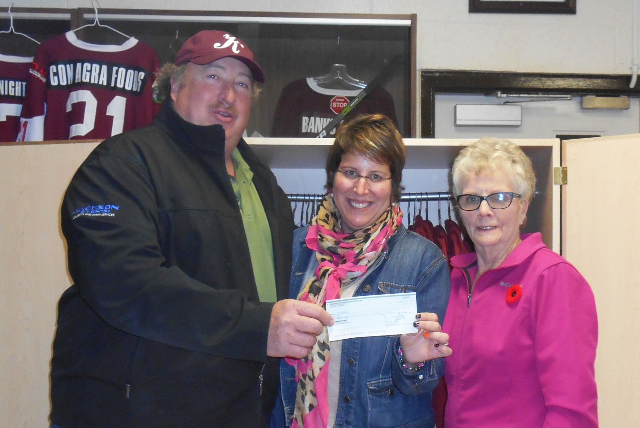 Dresden Kings donate to Foundation of CKHA