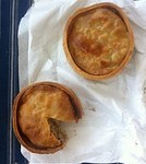 pies-442633__180