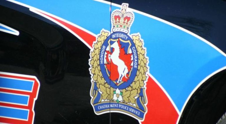 Change and necklaces stolen in Wallaceburg