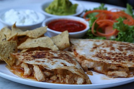 chicken-quesadilla