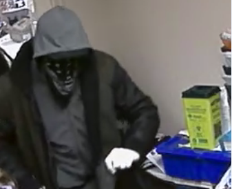 Police investigating pharmacy robbery in Sarnia