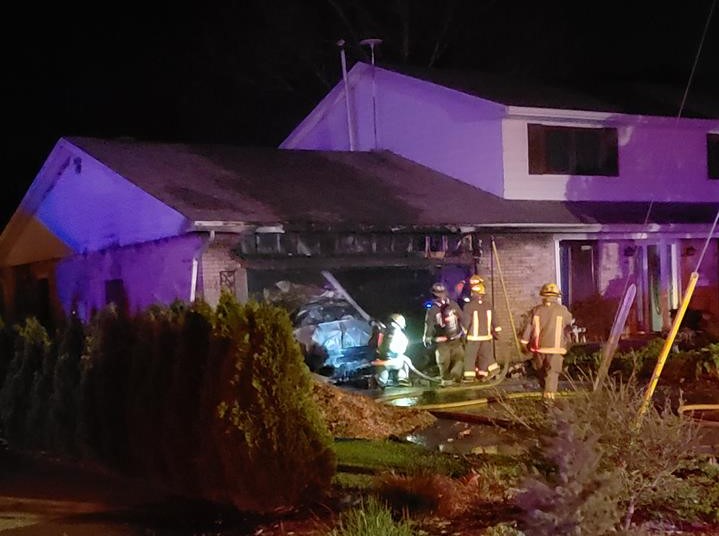 Structure fire on Dufferin Avenue in Wallaceburg