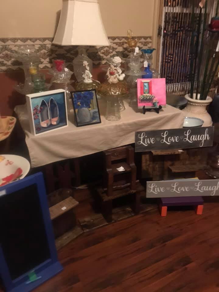 This image has an empty alt attribute; its file name is 69488764_873903839646502_108708577199259648_n.jpg