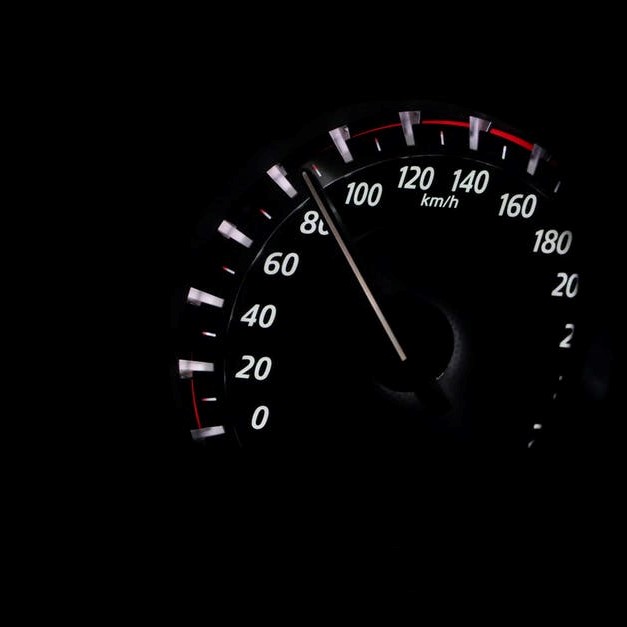 Driver clocked at 160 km/h on the 401