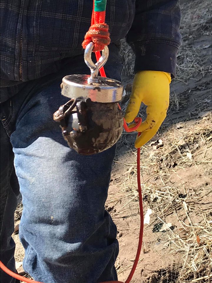 Wallaceburg couple catch a grenade while fishing