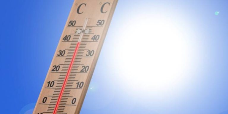 Heat warning, sunny, chance of showers & thunderstorm, high 30°C, humidex 37°C