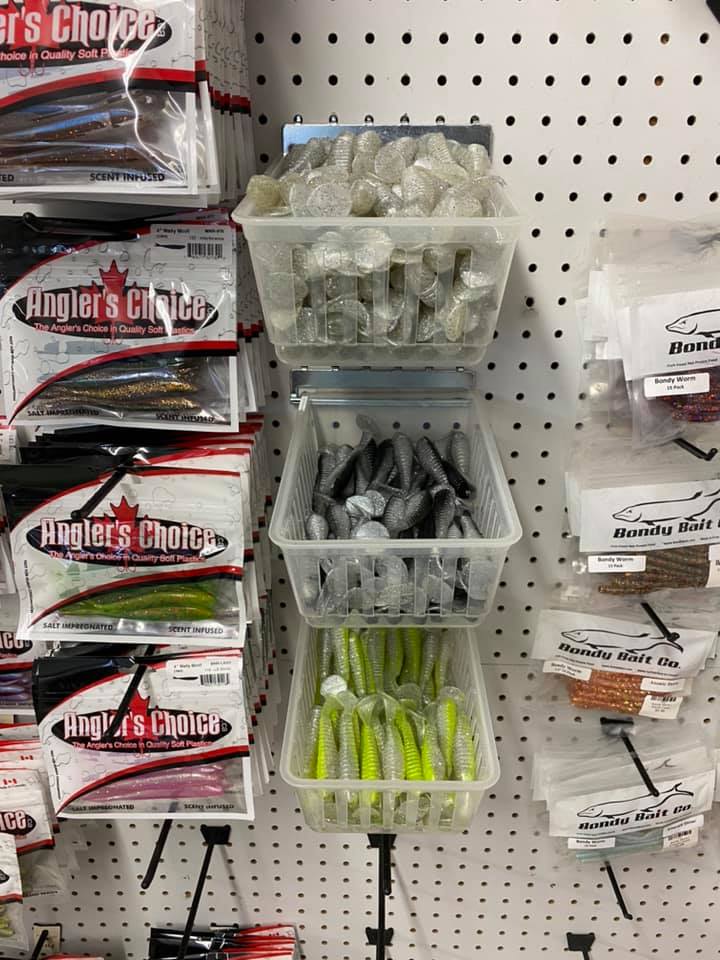 Ed’s Bait  – Earl St. Wallaceburg