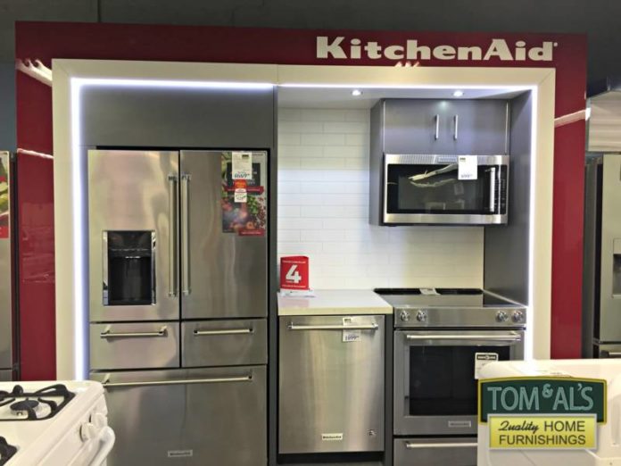 tom and als kitchen aid