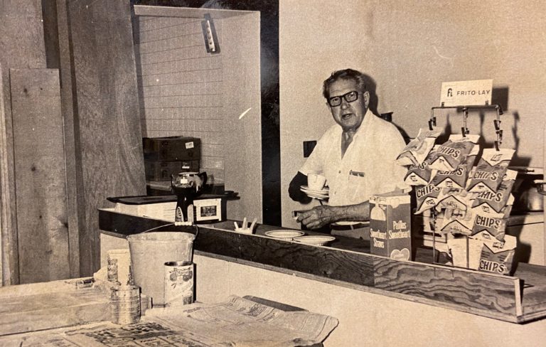 TBT: Wallaceburg Community Centre, 1975