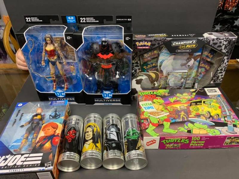 dc figure pack