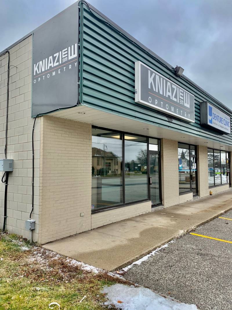 Kniaziew Optometry expands into Corunna