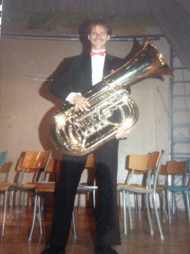 Tuba king