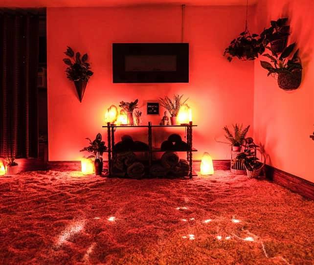 Floating Therapy – Halotherapy Salt Room