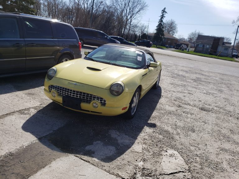Krogman Auto Sales 2002 Ford Thunderbird