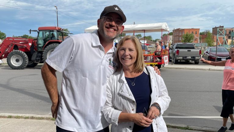 Wallaceburg Councillors launch ‘Onward & Upward’ survey