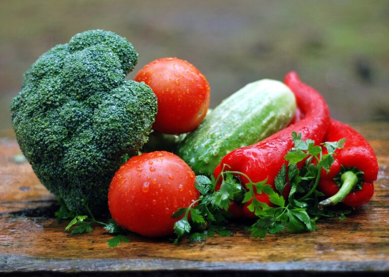 Ontario Greenhouse Vegetable Growers receives Chatham-Kent Business Excellence Award for sustainability