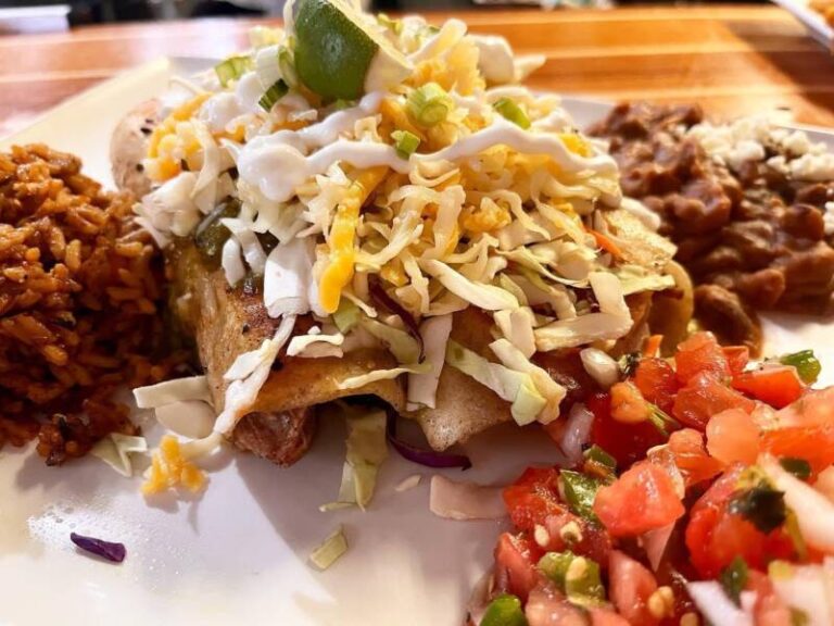 Bob n Buoys Bar & Boil