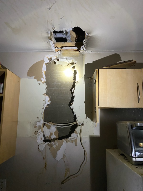 Kitchen fire causes $25,000 damage in Chatham