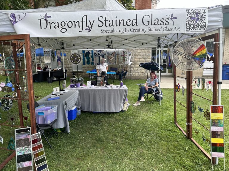 Dragonfly Stained Glass in Wallaceburg offering beginners class this fall