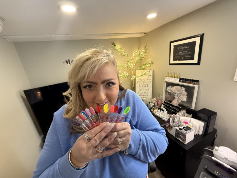 Nails by Elegant Touch offering Valentine’s Day promotion in Wallaceburg