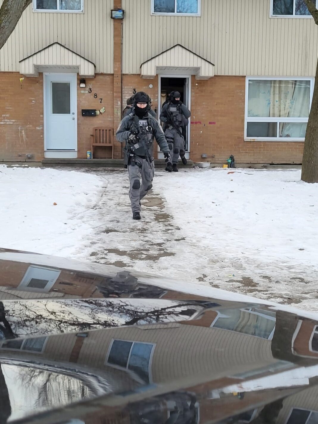 Opp Riot Team Emergency Response Team assists OPP ROPE squad with an arrest in Sarnia ...