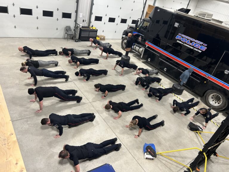 Chatham-Kent police take part in Push Up Challenge to support mental health