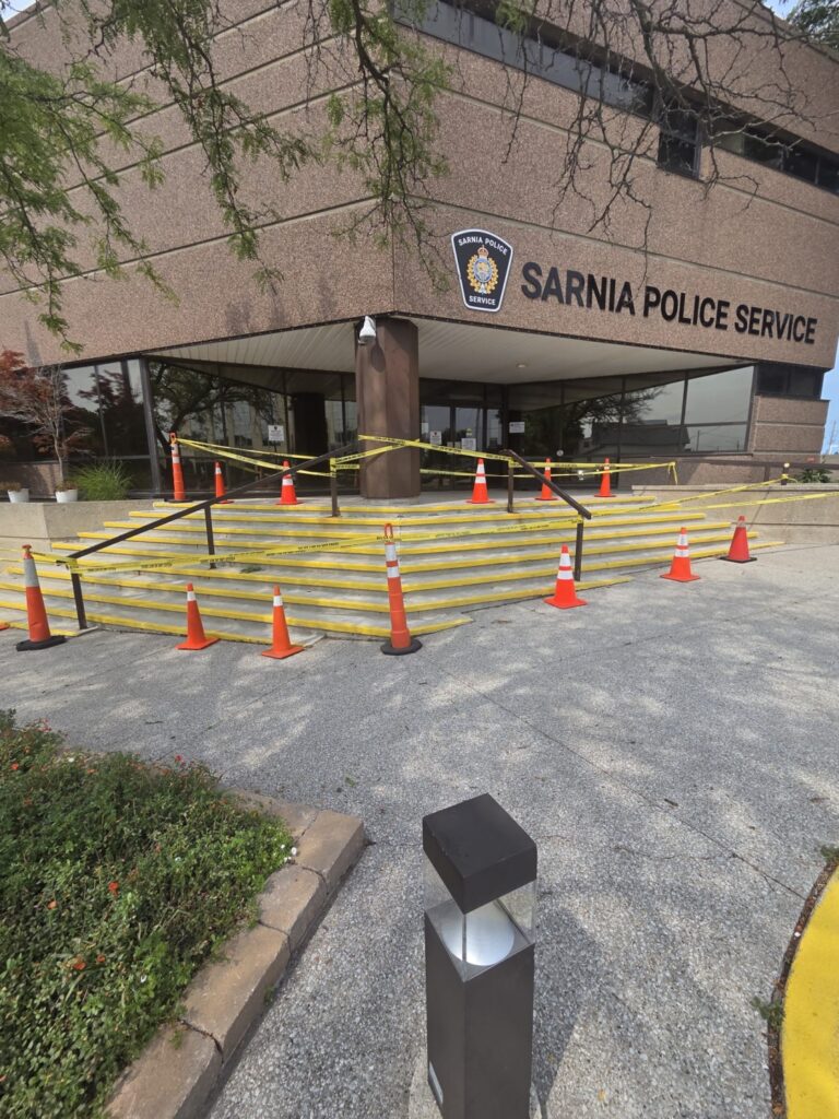 Stairs to Sarnia police headquarters closed due to disrepair
